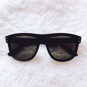 Stella Black Classic Sunglasses